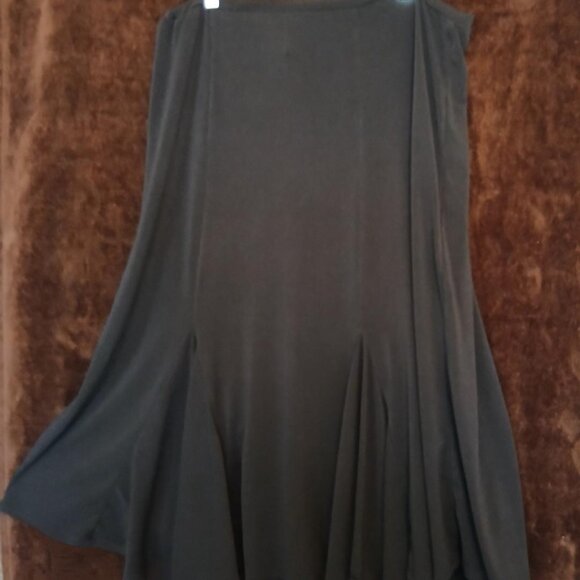 George stretchy black below the knee skirt size L (12/14) - Picture 2 of 3